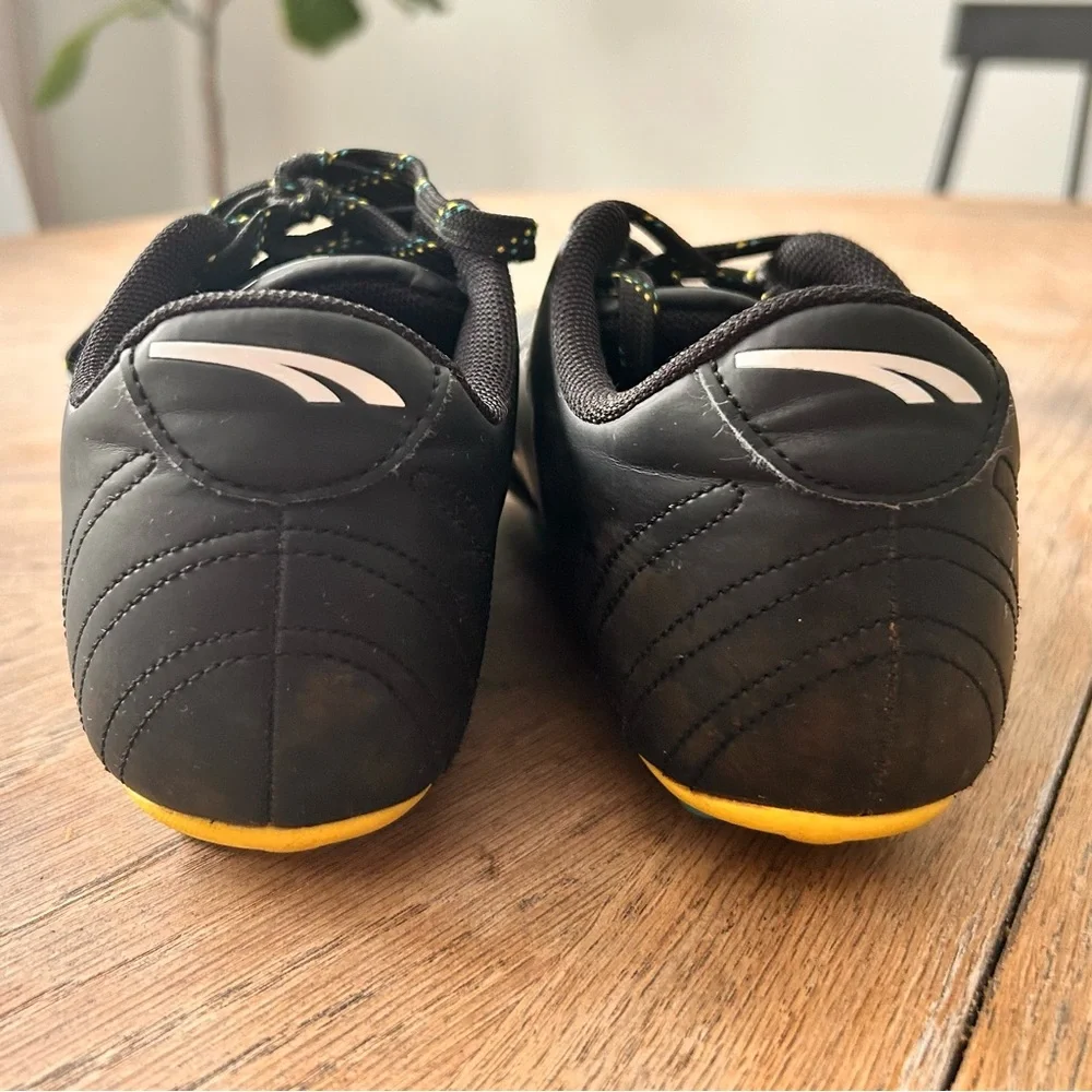 Kids Black Soccer Cleats - Picture 3 of 5